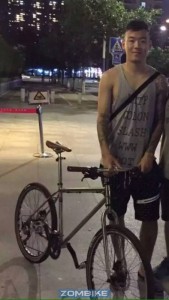 這是有錢任性，還是向埃神致敬