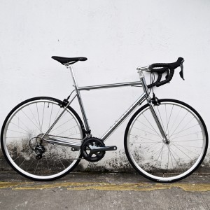 DARKROCK R-702C公路整車（4700版）